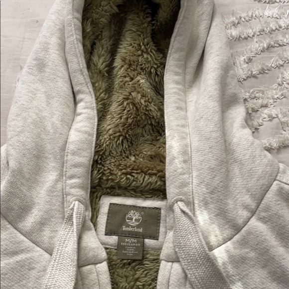 Men’s Vintage Timberland Sweatshirt (Size Medium) - Picture 2 of 7